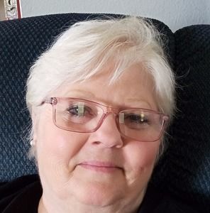 Meet your Posher, Tena